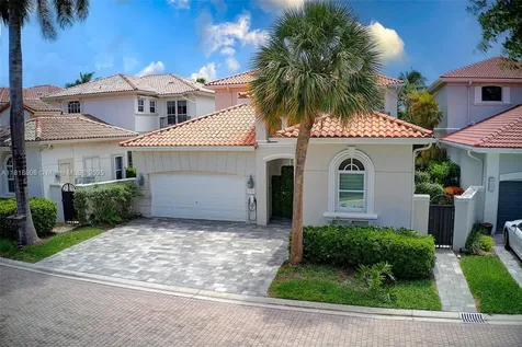 1580 Shoreline Way Hollywood FL 33019