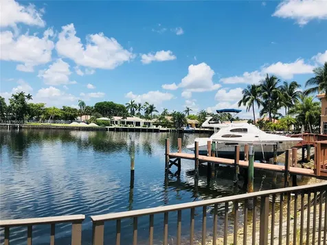 1580 Shoreline Way Hollywood FL 33019