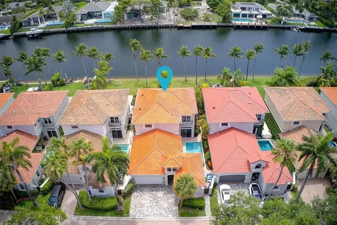 1580 Shoreline Way Hollywood FL 33019