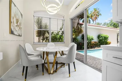 1580 Shoreline Way Hollywood FL 33019