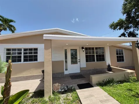 5930 N Farragut Drive Hollywood FL 33021