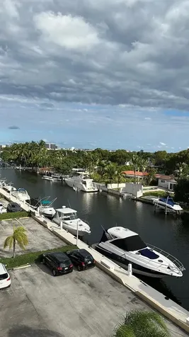 2000 NE 135th Street North Miami FL 33181