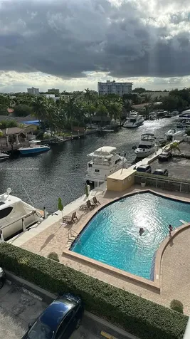 2000 NE 135th Street North Miami FL 33181