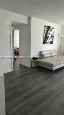 2000 NE 135th Street North Miami FL 33181