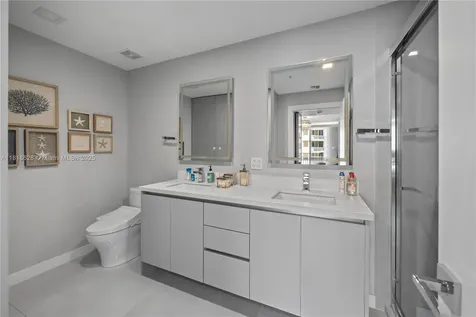 801 Brickell Key Boulevard Miami FL 33131