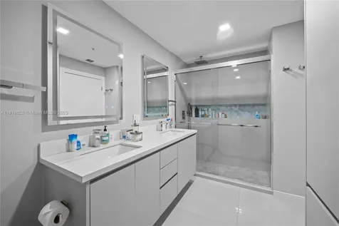 801 Brickell Key Boulevard Miami FL 33131