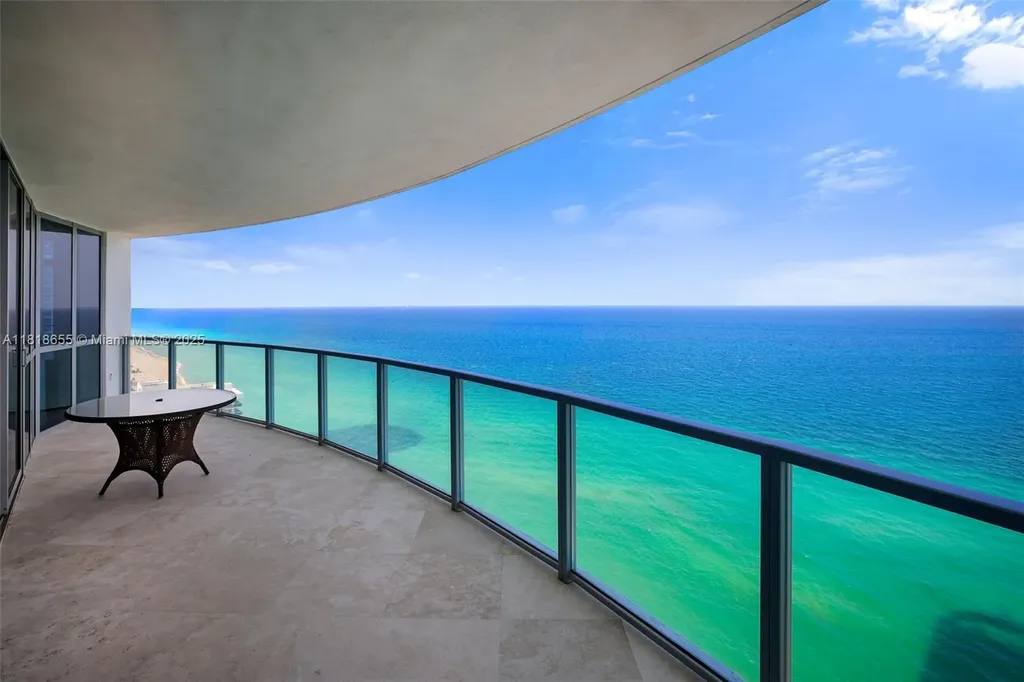 3101 S Ocean Drive Hollywood FL 33019