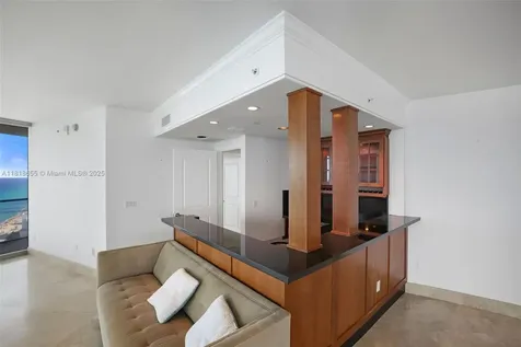 3101 S Ocean Drive Hollywood FL 33019