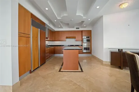 3101 S Ocean Drive Hollywood FL 33019