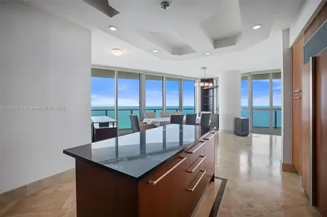 3101 S Ocean Drive Hollywood FL 33019