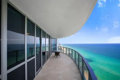 3101 S Ocean Drive Hollywood FL 33019