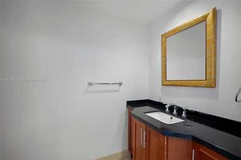 3101 S Ocean Drive Hollywood FL 33019