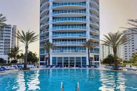 3101 S Ocean Drive Hollywood FL 33019