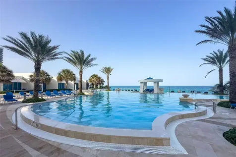 3101 S Ocean Drive Hollywood FL 33019