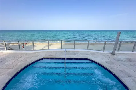 3101 S Ocean Drive Hollywood FL 33019