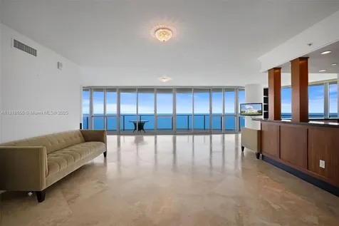 3101 S Ocean Drive Hollywood FL 33019