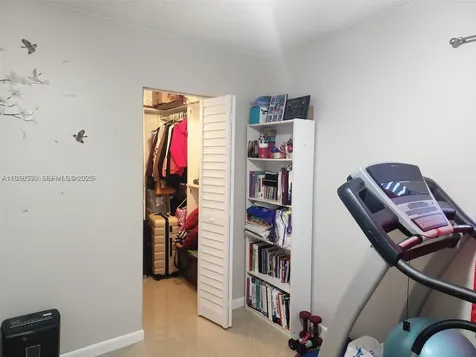 8409 N Missionwood Circle Miramar FL 33025