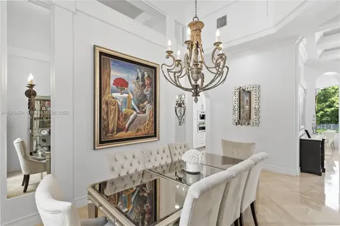 10985 Canary Island Court Plantation FL 33324