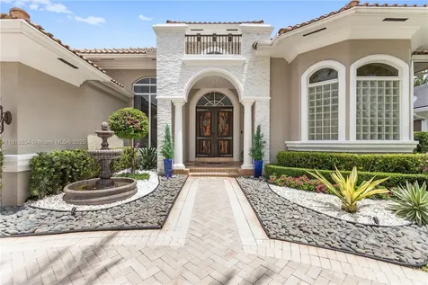 10985 Canary Island Court Plantation FL 33324