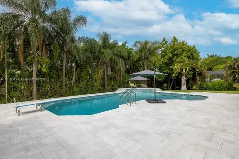 11400 NW 27th Street Plantation FL 33323