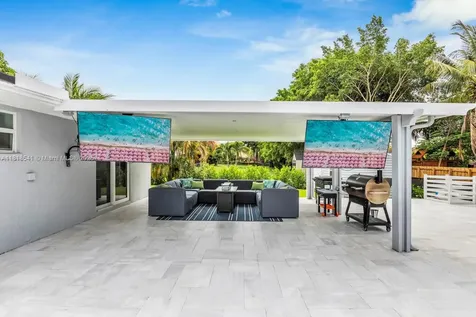 11400 NW 27th Street Plantation FL 33323