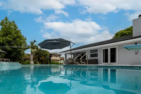 11400 NW 27th Street Plantation FL 33323