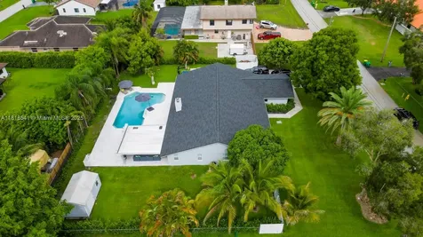 11400 NW 27th Street Plantation FL 33323