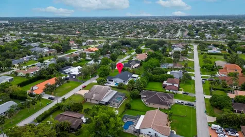 11400 NW 27th Street Plantation FL 33323