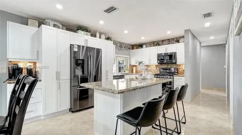 8540 NW 182nd Street Hialeah FL 33015