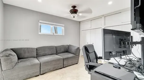 8540 NW 182nd Street Hialeah FL 33015