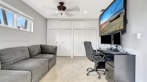 8540 NW 182nd Street Hialeah FL 33015
