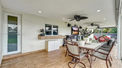 8540 NW 182nd Street Hialeah FL 33015