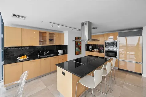 6899 Collins Avenue Miami Beach FL 33141