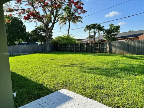 19731 Belview Drive Cutler Bay FL 33157
