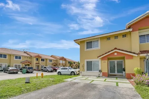 5261 NW 190th Street Miami Gardens FL 33055