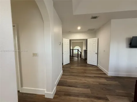16472 SW 58th Terrace Miami FL 33193