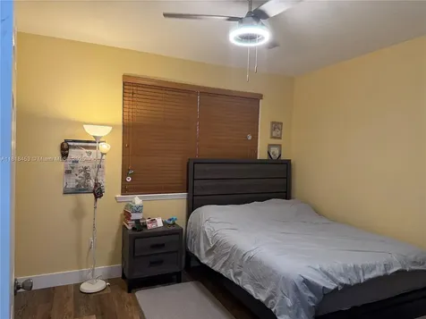 16472 SW 58th Terrace Miami FL 33193
