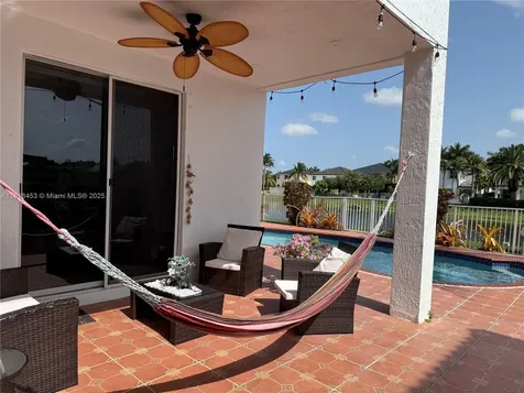 16472 SW 58th Terrace Miami FL 33193