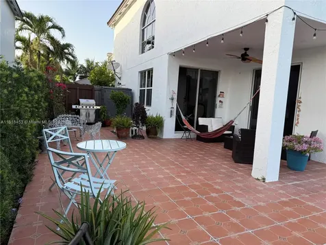 16472 SW 58th Terrace Miami FL 33193