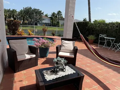 16472 SW 58th Terrace Miami FL 33193