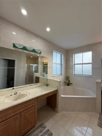 16472 SW 58th Terrace Miami FL 33193