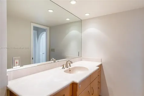 2715 N Ocean Boulevard Fort Lauderdale FL 33308