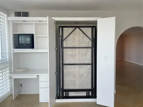 2715 N Ocean Boulevard Fort Lauderdale FL 33308