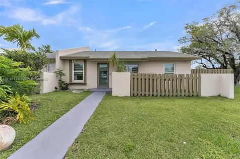 12303 SW 111th Lane Miami FL 33186