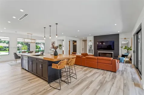 7570 SW 60th Street Miami FL 33143