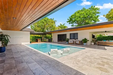 7570 SW 60th Street Miami FL 33143