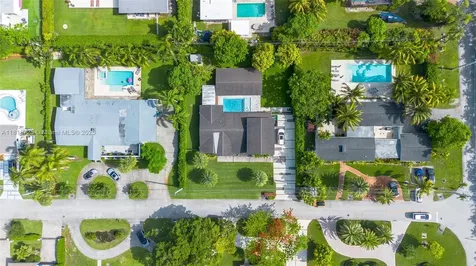 7570 SW 60th Street Miami FL 33143