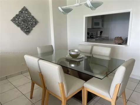 5601 Collins Miami Beach FL 33140