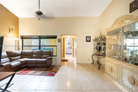 7382 NW 34th Street Lauderhill FL 33319