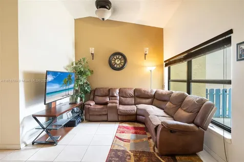 7382 NW 34th Street Lauderhill FL 33319
